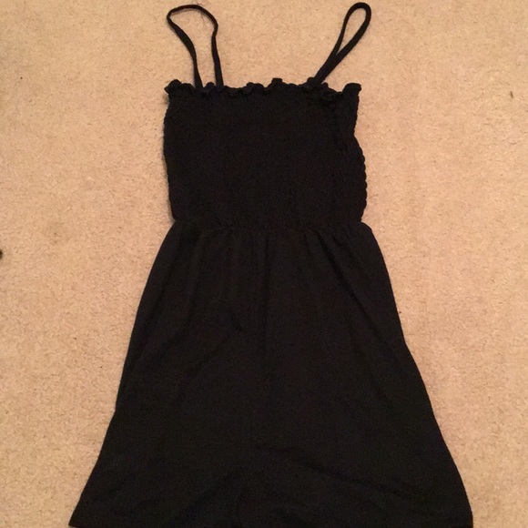 Girls size 12 whomper with tight top half - Picture 3 of 3